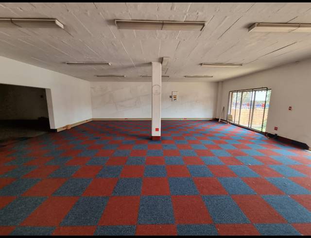 850M² BUILDING FOR SALE IN ALBERTON NORTH